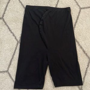 Missguided Maternity biker shorts